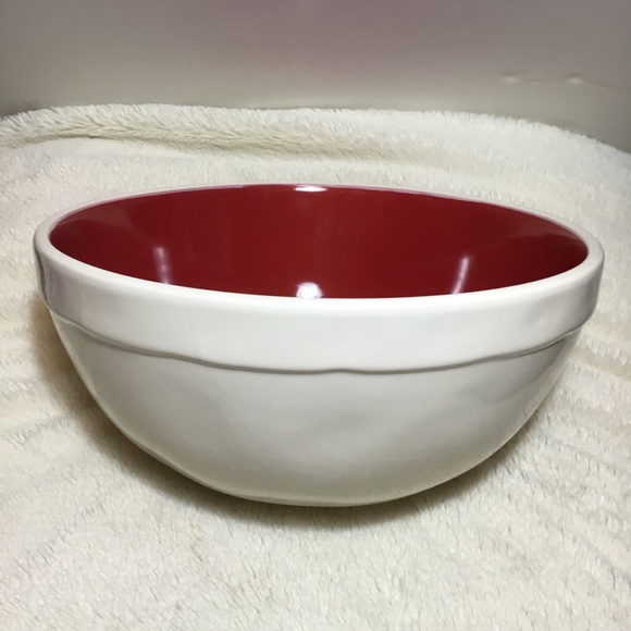 Rae Dunn MERRY CHRISTMAS XL Red Christmas Bowl NWT - Picture 2 of 5